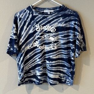 Wear by Erin Andrews Women's Seattle Seahawks Tie-Dye Shirt - Small